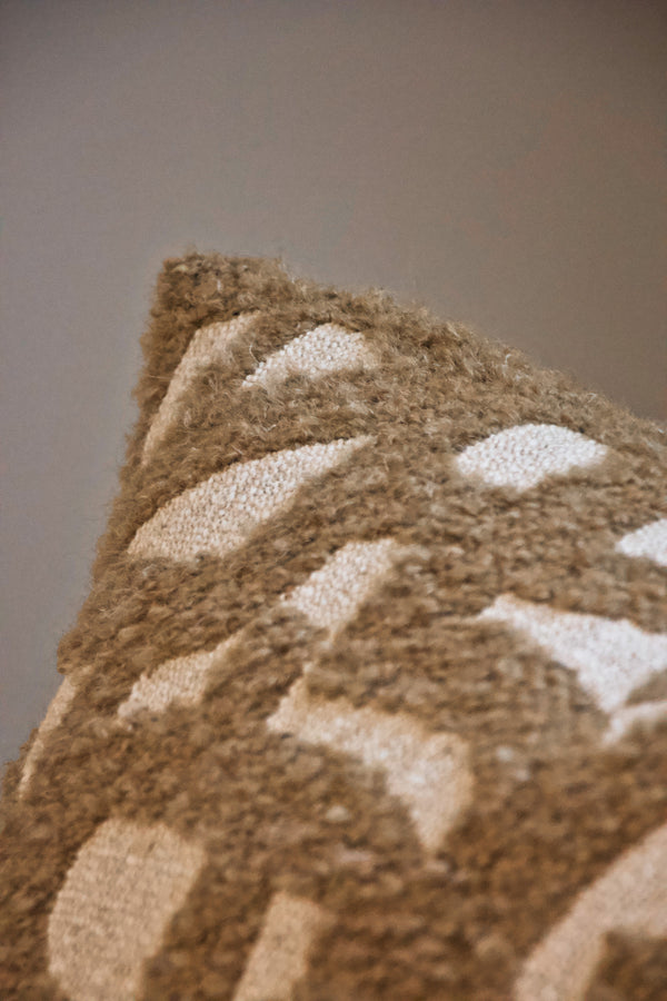 Kussen 'Gutier' - Omar Antwerp - 65x65cm