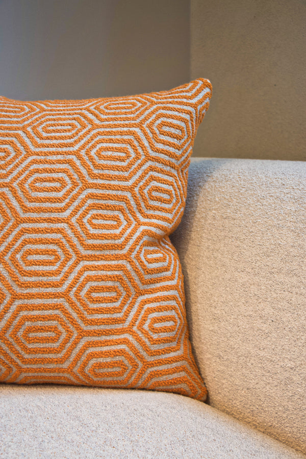 Kussen 'Julio Orange' - Omar Antwerp - 60x60cm