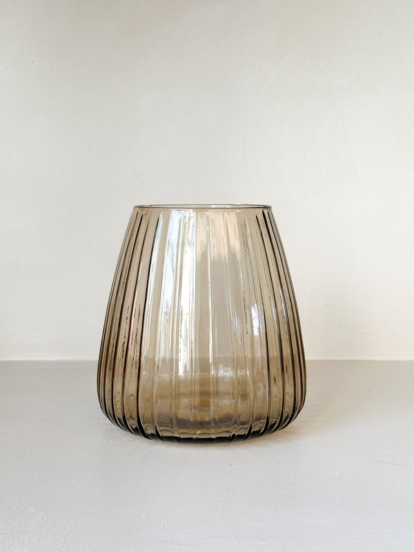Vaas Dim stripe small - amberkleurig - XLBoom