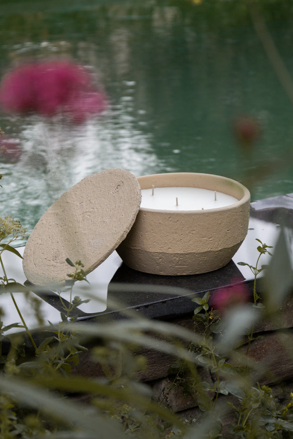 Buitenkaars met deksel beige - Bellume