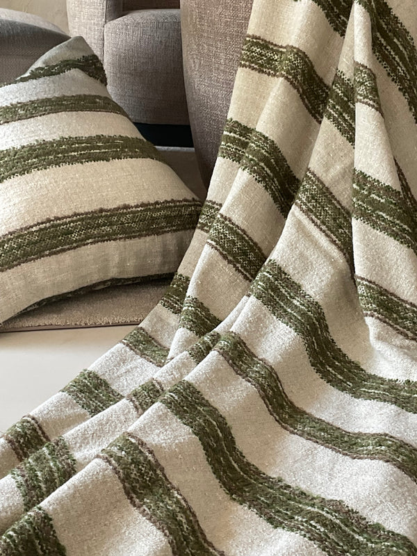 Loes Kussen en Plaid (set)