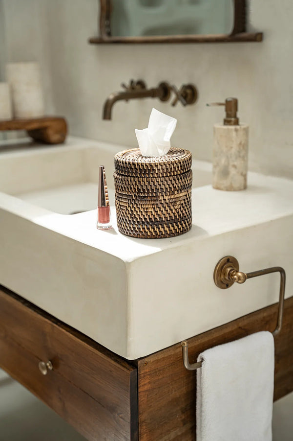 The Colonial Tissue Box - Natural Brown - Rotan - Bazar Bizar